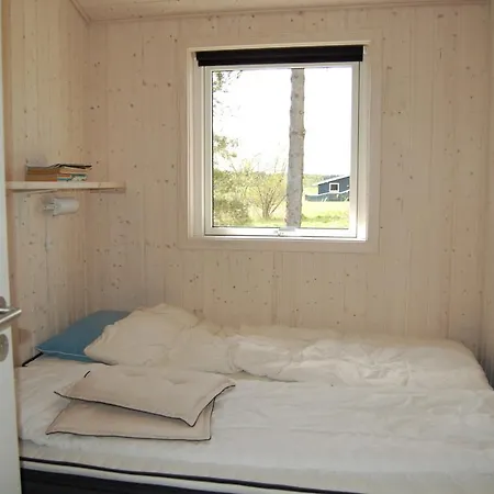 Holiday home Holiday Edithsvej 098803