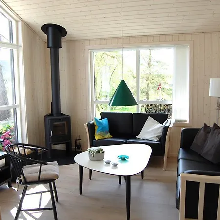 Holiday home Holiday Edithsvej 098803